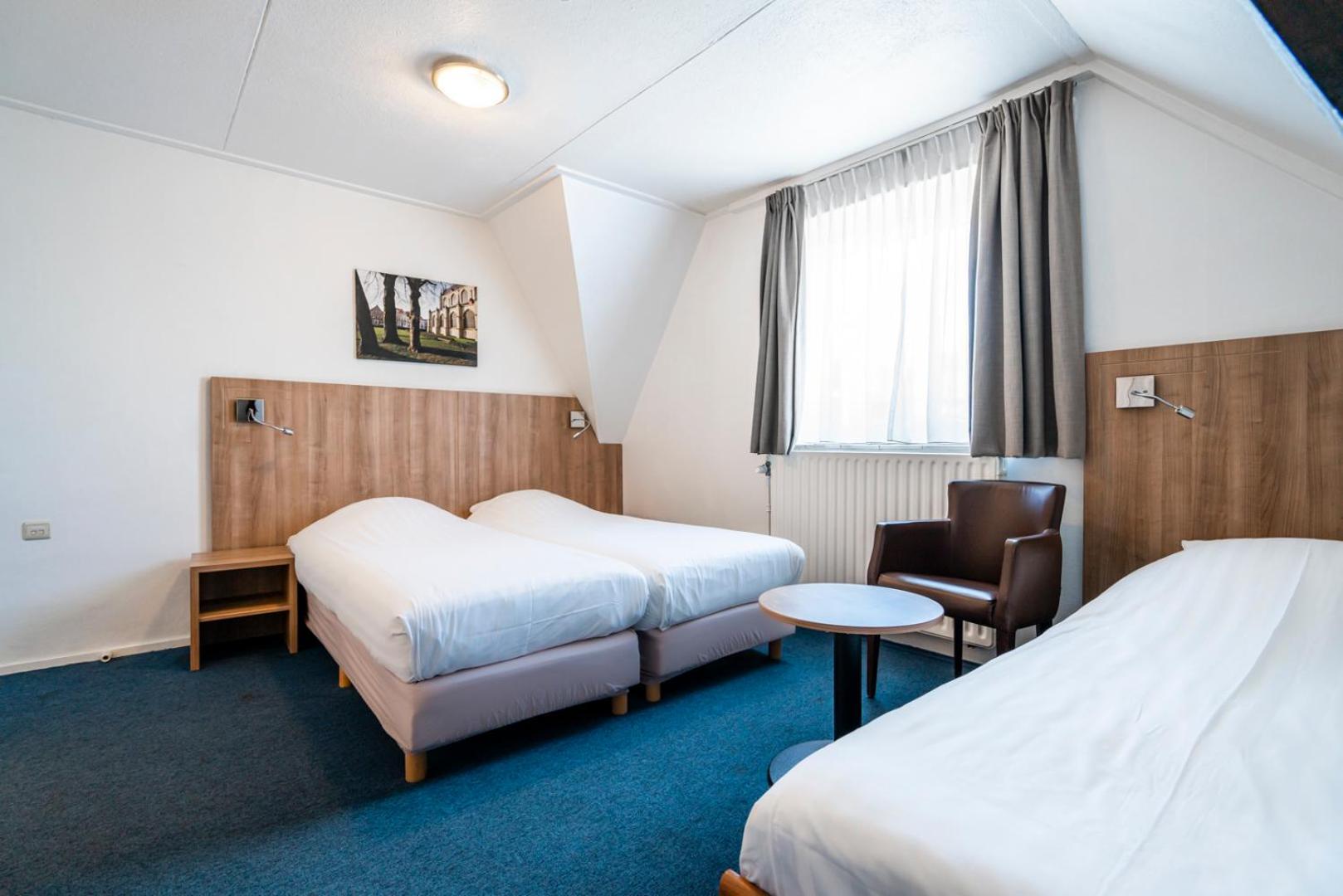 Hotel Хулст Екстериор снимка
